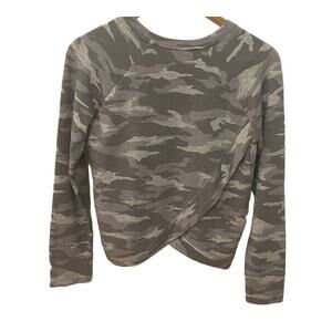 ATHLETA Girl Green Camo Cozy Cross Your Fingers Sweatshirt - Girls Size XL/14